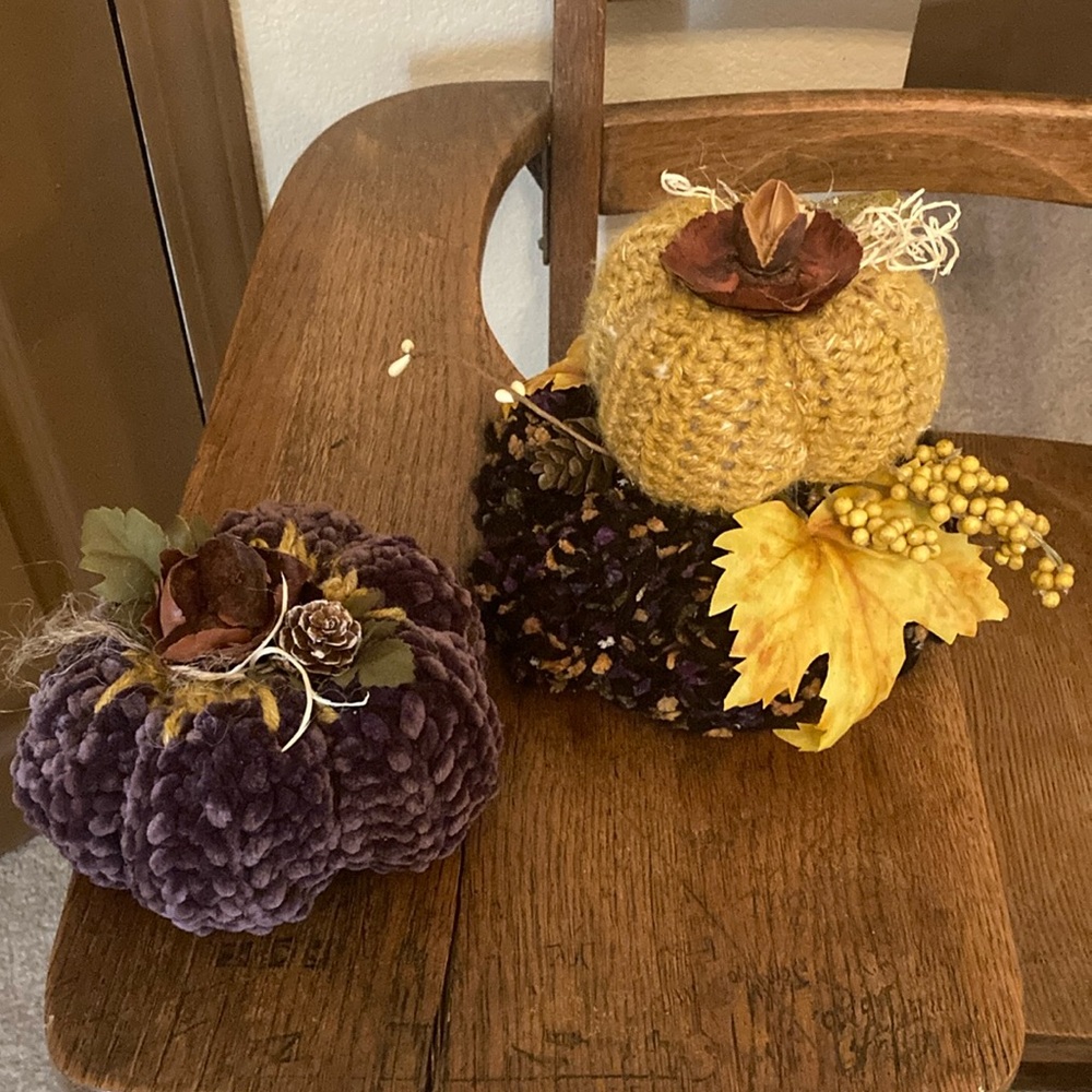 Handmade Fall/Thanksgiving Crochet Pumpkins Like New!